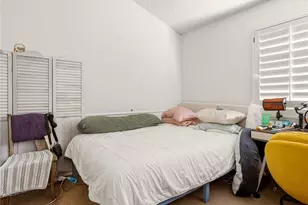 8348 Penfield Ave, Winnetka, CA 91306 - Photo 15