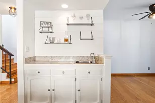 7100 Balboa Blvd, Lake Balboa, CA 91406 - Photo 19