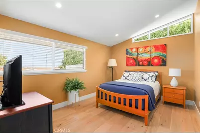 20516 Aetna Street, Woodland Hills, CA 91367 - Photo 27