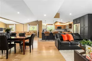 20516 Aetna St, Woodland Hills, CA 91367 - Photo 5