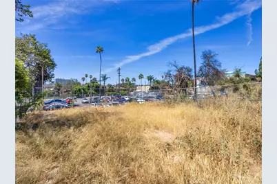 1014 Bartlett Street, Los Angeles, CA 90012 - Photo 7