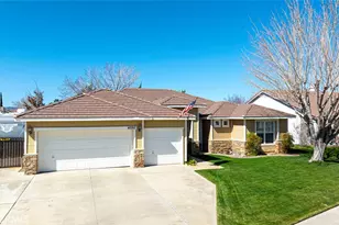 43353 Honeybee, Lancaster, CA 93536 - Photo 1