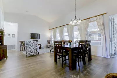 43353 Honeybee, Lancaster, CA 93536 - Photo 3