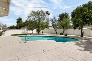16842 Liggett, Los Angeles, CA 91343 - Photo 31