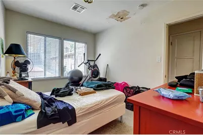 1212 W Victory Boulevard, Burbank, CA 91506 - Photo 13