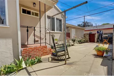 1212 W Victory Boulevard, Burbank, CA 91506 - Photo 9