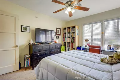 1212 W Victory Boulevard, Burbank, CA 91506 - Photo 17