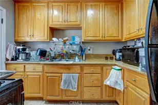 1212 W Victory Blvd, Burbank, CA 91506 - Photo 35