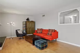 9710 Lubao Ave, Chatsworth, CA 91311 - Photo 17