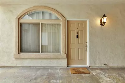 7124 Woodman, Van Nuys, CA 91405 - Photo 5