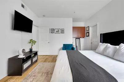 7124 Woodman, Van Nuys, CA 91405 - Photo 21