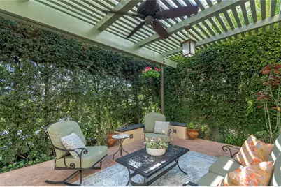 752 Glenview, Glendale, CA 91202 - Photo 59