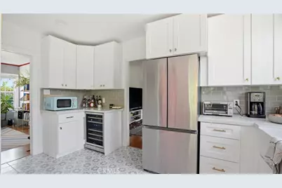 270 Clinton, Pasadena, CA 91103 - Photo 31