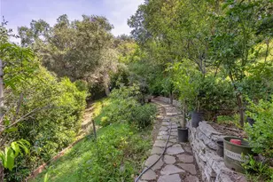 1825 Altivo Way, Echo Park, CA 90026 - Photo 61