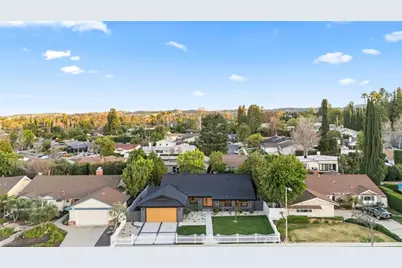 23856 Aetna, Woodland Hills, CA 91367 - Photo 3