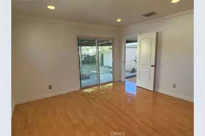 2236 N Manning, Burbank, CA 91505 - Photo 17