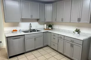 2236 N Manning, Burbank, CA 91505 - Photo 13