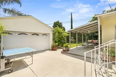 304 S Lomita, Burbank, CA 91506 - Photo 29