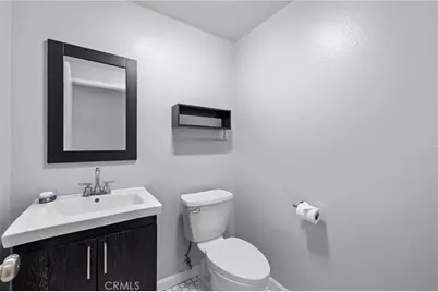 10831 Roycroft #9, Los Angeles, CA 91352 - Photo 13