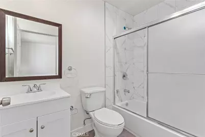 835 E 33rd Street, Los Angeles, CA 90011 - Photo 13