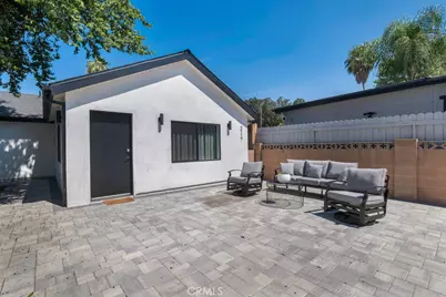 2115 W Clark Avenue, Burbank, CA 91506 - Photo 47