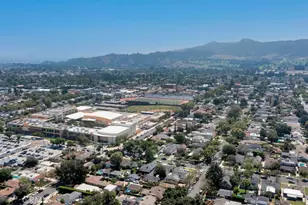 2115 W Clark Ave, Burbank, CA 91506 - Photo 55