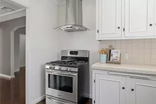 5233 Lemp Ave, Valley Village, CA 91601 - Photo 7