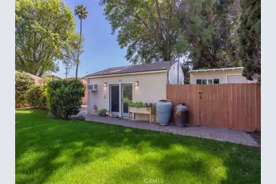 5233 Lemp Avenue, Valley Village, CA 91601 - Photo 37