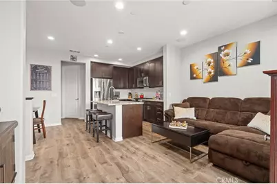 14840 Maple Ter, Los Angeles, CA 91402 - Photo 3