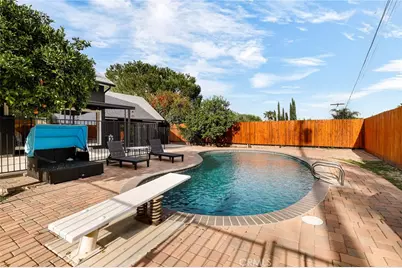 17052 Barneston, Granada Hills, CA 91344 - Photo 45