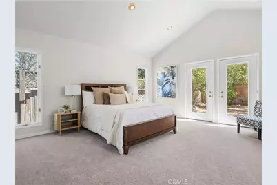 324 N Brighton Street, Burbank, CA 91506 - Photo 15