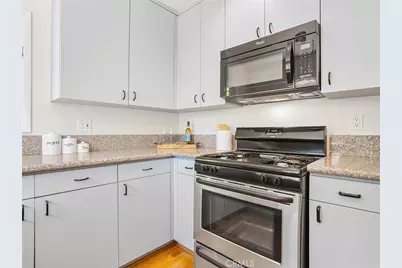 324 N Brighton Street, Burbank, CA 91506 - Photo 7