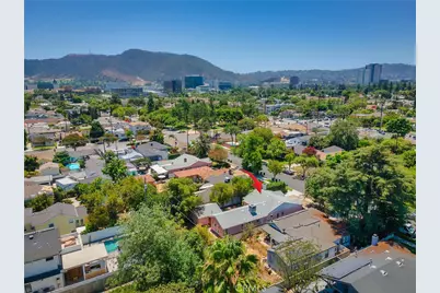 324 N Brighton Street, Burbank, CA 91506 - Photo 45