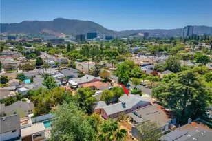324 N Brighton St, Burbank, CA 91506 - Photo 45