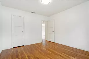 5759 Hazeltine, Van Nuys, CA 91401 - Photo 9