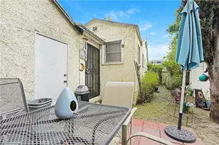 5759 Hazeltine, Van Nuys, CA 91401 - Photo 27