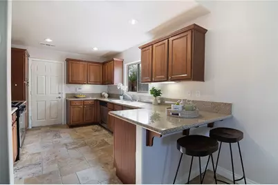 14059 Carlton Lane, Sylmar, CA 91342 - Photo 15