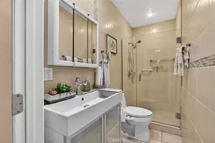 820 S Kenneth, Burbank, CA 91501 - Photo 15