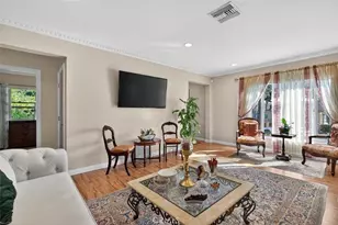 820 S Kenneth, Burbank, CA 91501 - Photo 3