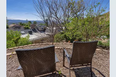 1012 N Sunset Canyon Drive, Burbank, CA 91504 - Photo 55