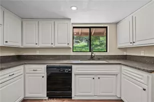 29570 Butterfield, Tehachapi, CA 93561 - Photo 13