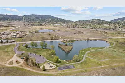 29570 Butterfield, Tehachapi, CA 93561 - Photo 7