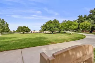 25414 Wharton, Stevenson Ranch, CA 91381 - Photo 33