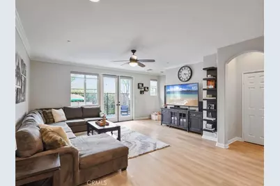 25414 Wharton, Stevenson Ranch, CA 91381 - Photo 5