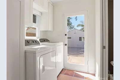 5233 Lemp Avenue, Valley Village, CA 91601 - Photo 27