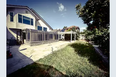 10 Bluff Point Circle, Phillips Ranch, CA 91766 - Photo 33