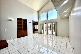 10 Bluff Point Cir, Phillips Ranch, CA 91766 - Photo 21