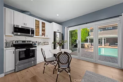 1622 W Oak, Burbank, CA 91506 - Photo 49