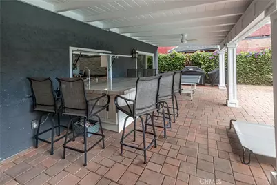 1622 W Oak, Burbank, CA 91506 - Photo 41