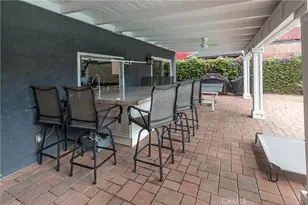 1622 W Oak, Burbank, CA 91506 - Photo 41